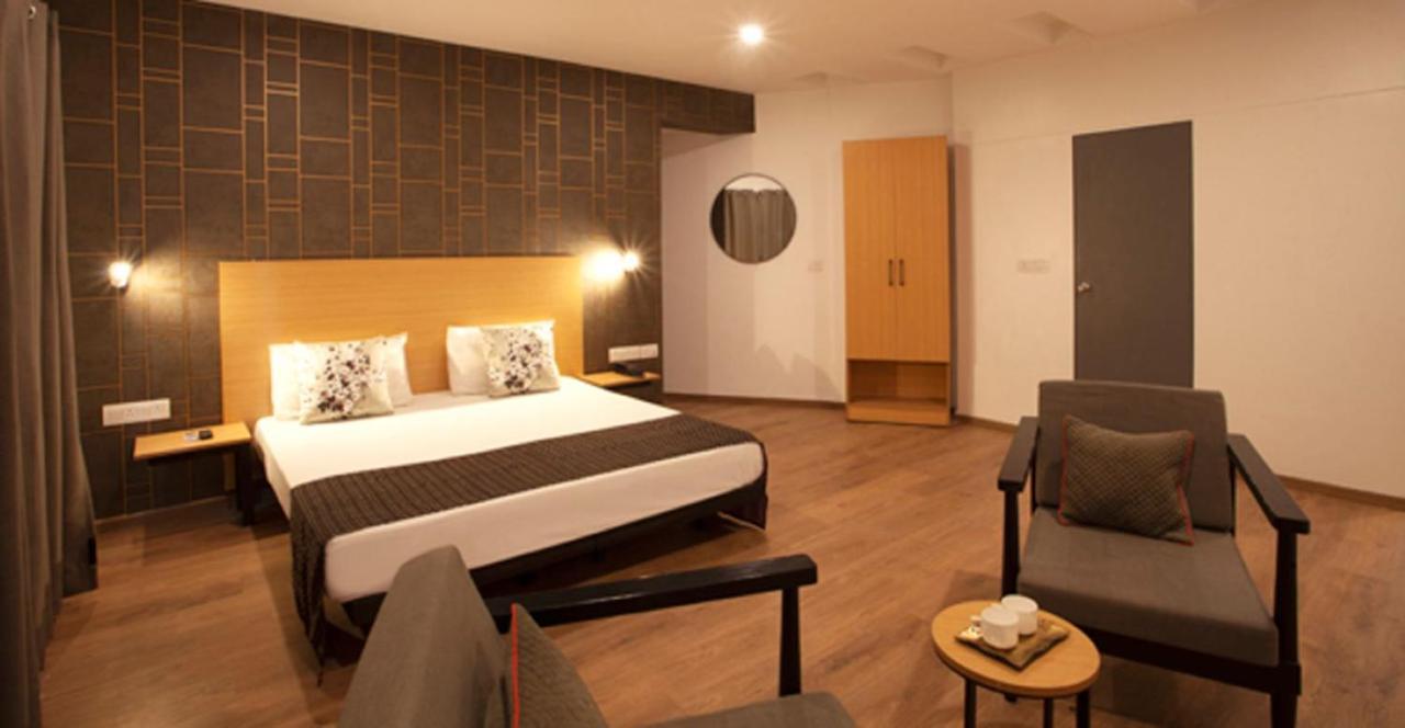 Hotel Panchvati Comforts Bangalore Exterior foto